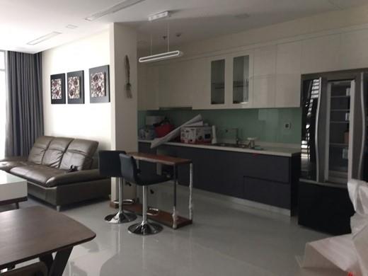 vinhomes central park apartment for rent in binh thanh district hcmc BT105P909 (1)